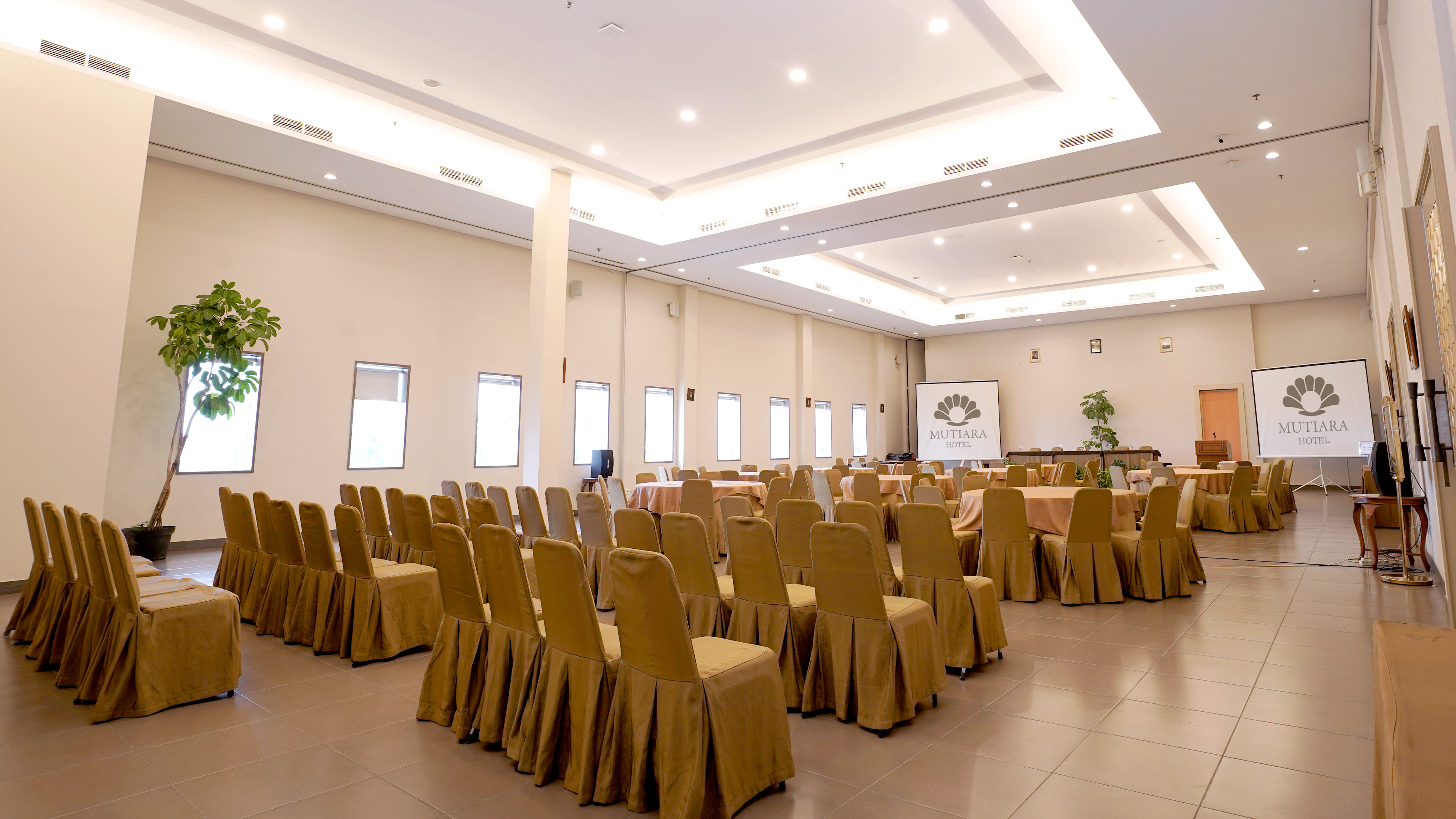 Magnolia Room